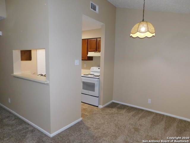 13018 Heimer Property Photo 9