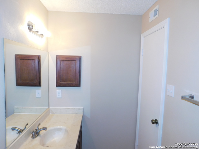 13018 Heimer Property Photo 15