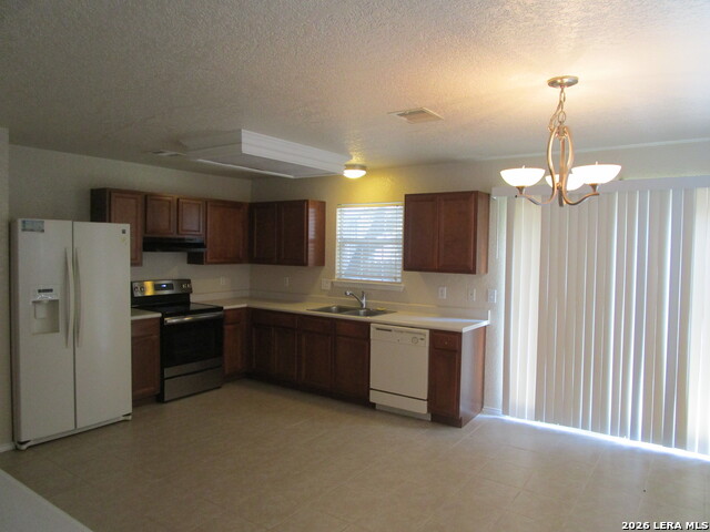 4914 Ancient Elm Property Photo 4