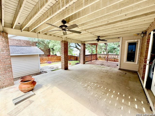 10614 Bluestone Crk Property Photo 24