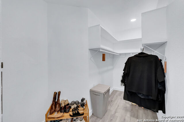 1038 Madeline St Property Photo 21