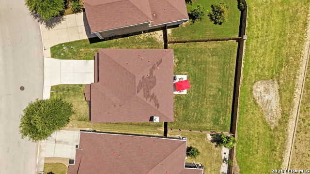 7910 Emmeline Dr Property Photo 30
