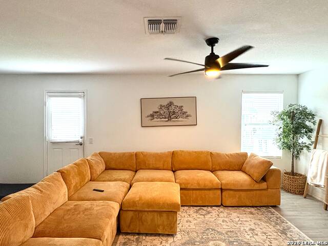 4011 Imogene Ivy Property Photo 4