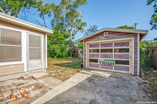 1207 Hammond Ave Property Photo 22