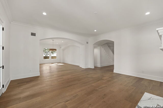 271 Retama Pl Property Photo 10