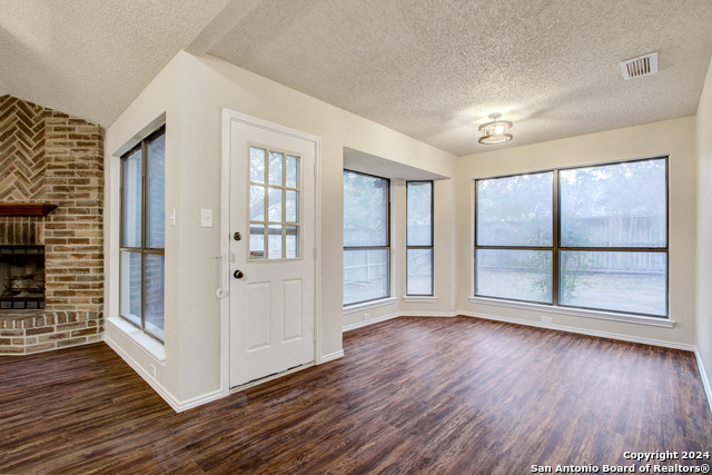 11823 Adriana Maria Property Photo 10
