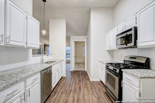 11823 Adriana Maria Property Photo 16