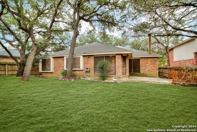 11823 Adriana Maria Property Photo 26