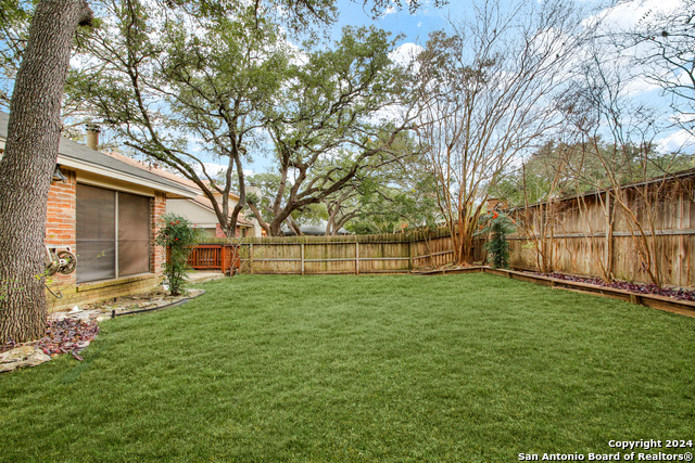 11823 Adriana Maria Property Photo 27
