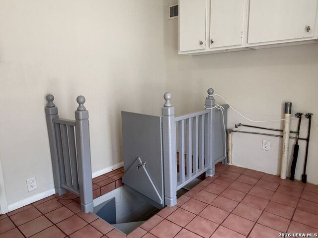 1910 Mckinley Ave Property Photo 22