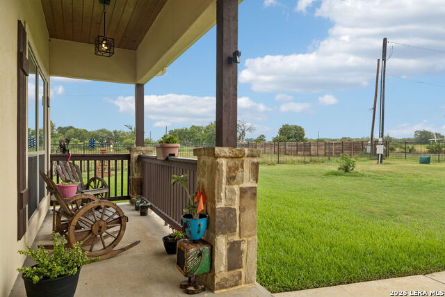 9691 Crow Ln Property Photo 11