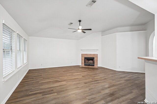 1200 Dove Mdws Property Photo 9