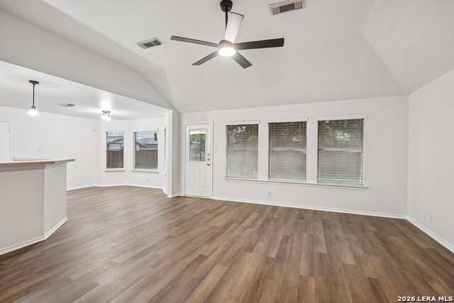 1200 Dove Mdws Property Photo 11
