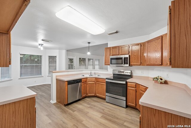 1200 Dove Mdws Property Photo 15