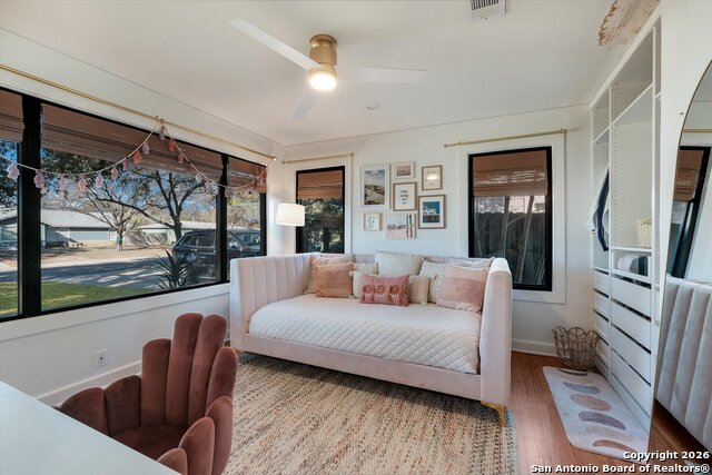 130 Brees Blvd Property Photo 12