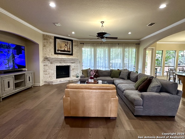 24842 Fairway Springs Property Photo 6