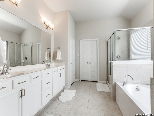 122 La Cima Property Photo 18