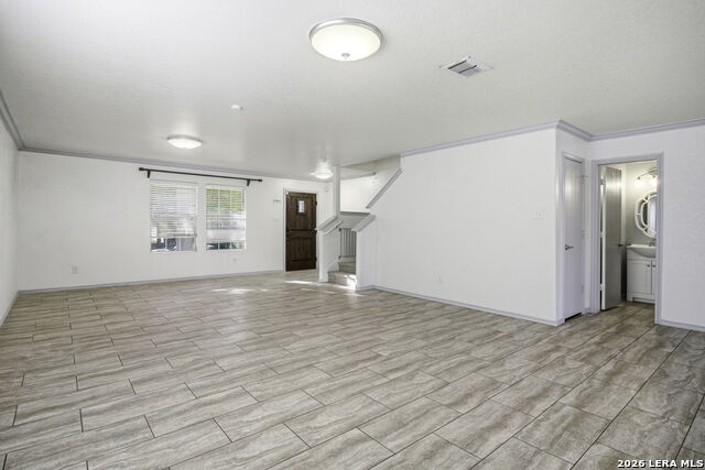 414 Spruce Breeze Property Photo 3
