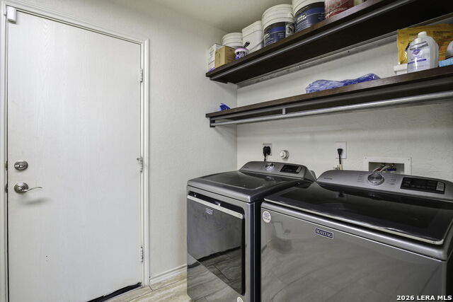 414 Spruce Breeze Property Photo 24
