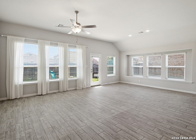 253 Holland Park Property Photo 6