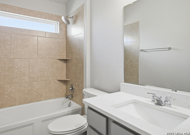 253 Holland Park Property Photo 25