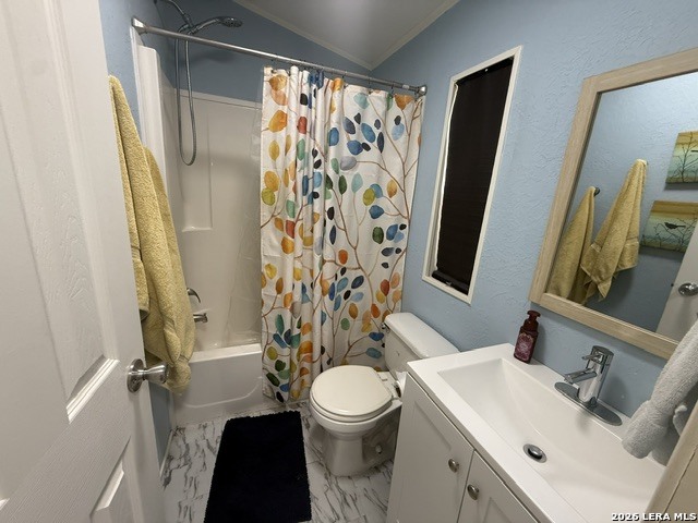 572 River Bluff Cir Property Photo 16