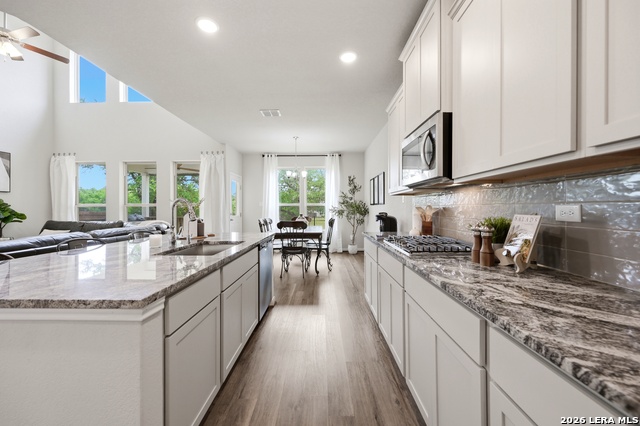 1639 Dunvegan Park Property Photo 14