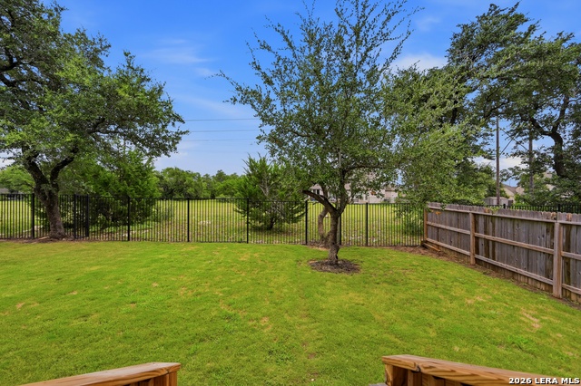 1639 Dunvegan Park Property Photo 43