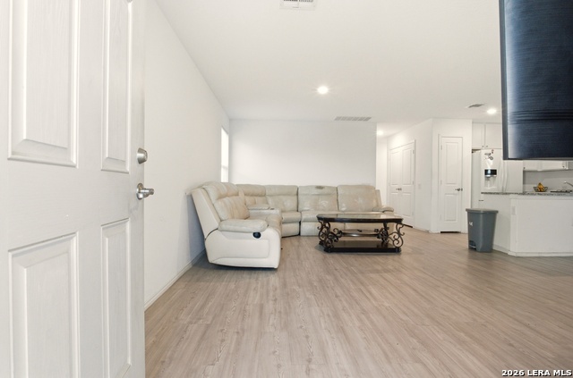 4438 Zoe Pass Property Photo 4