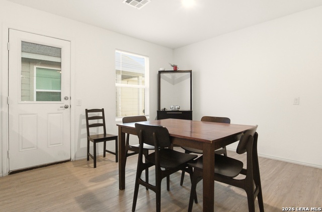 4438 Zoe Pass Property Photo 6