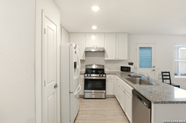 4438 Zoe Pass Property Photo 9