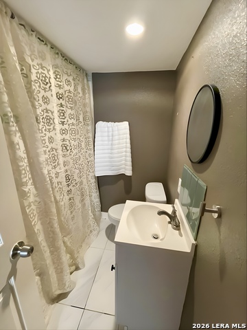 228 Odell Property Photo 15