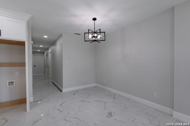 1099 N Comal Property Photo 7