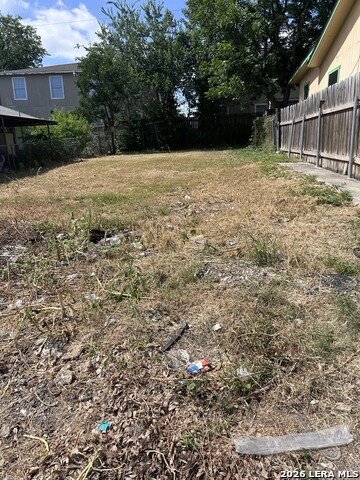 2012 Lyons St Property Photo 1