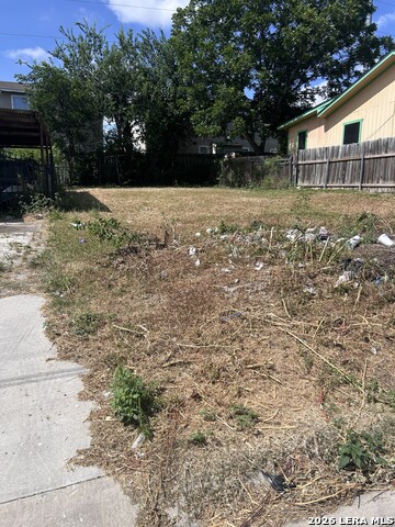 2012 Lyons St Property Photo 2