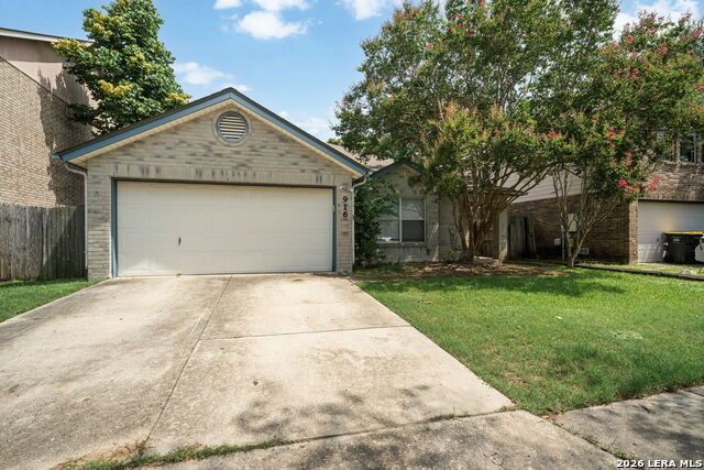 916 Abercorn Property Photo 6