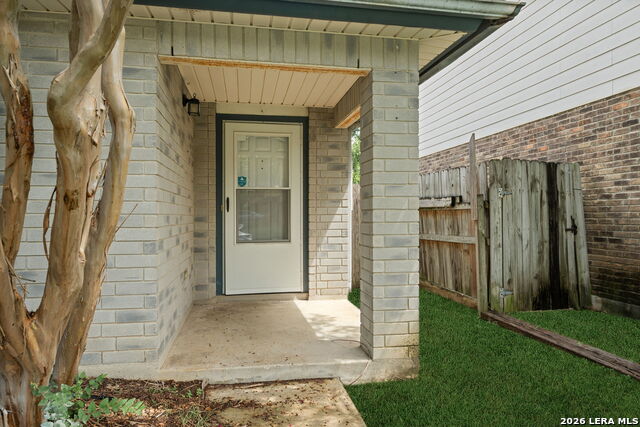 916 Abercorn Property Photo 7