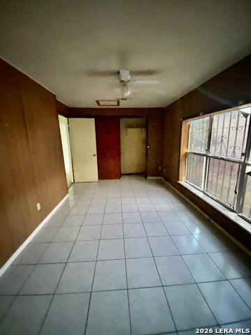 548 N Ceylon St Property Photo 8