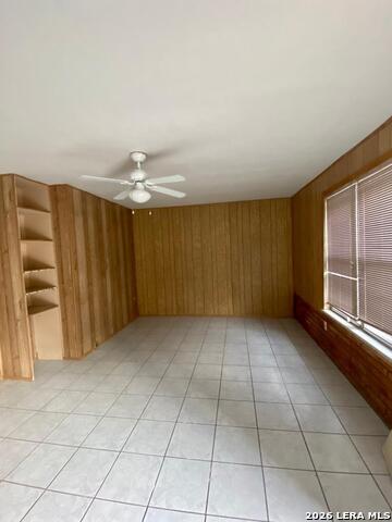 548 N Ceylon St Property Photo 11