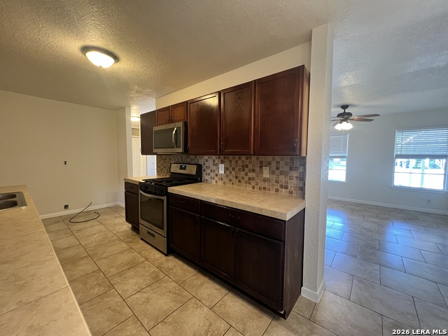 3843 Manchester Property Photo 8
