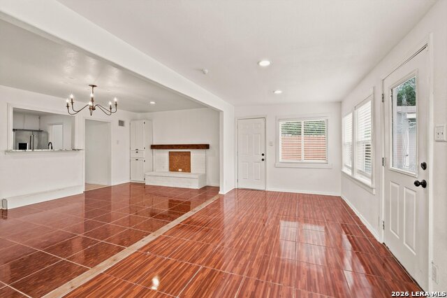 231 Cicero Dr Property Photo 5