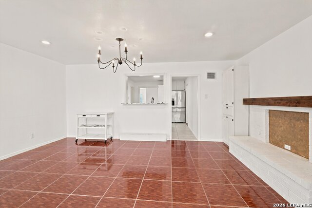 231 Cicero Dr Property Photo 6