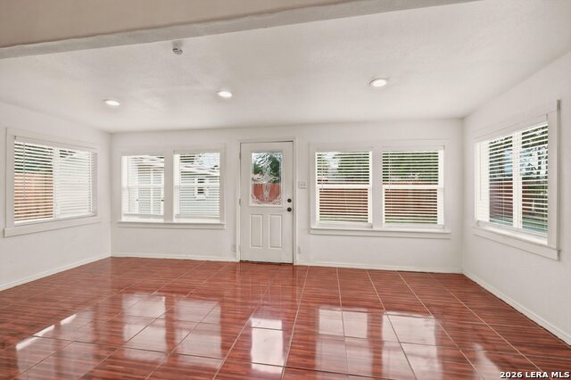 231 Cicero Dr Property Photo 9
