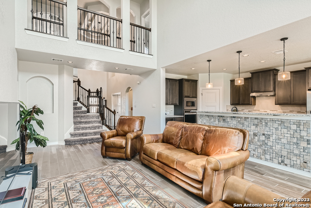 6946 Comanche Cougar Property Photo 2
