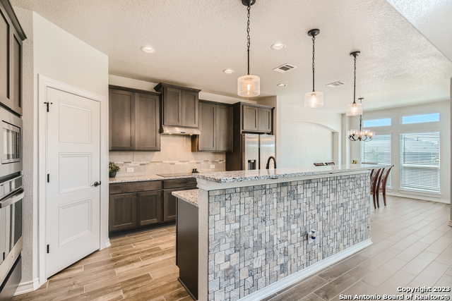 6946 Comanche Cougar Property Photo 11