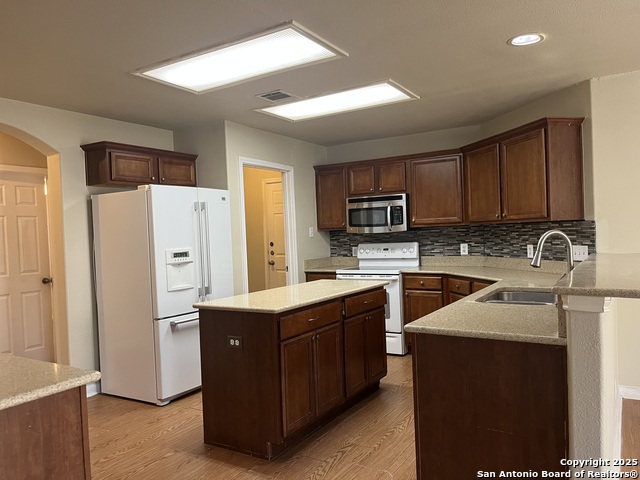 112 Happy Trl Property Photo 10