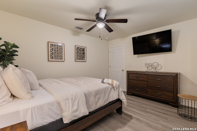 391 Riverside Property Photo 20