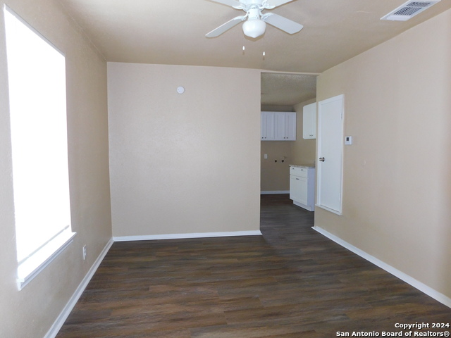 9017 Garnett Ave Property Photo 3