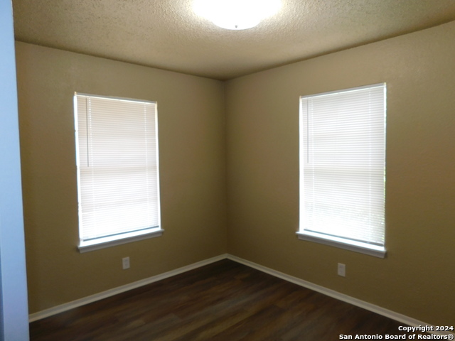 9017 Garnett Ave Property Photo 12