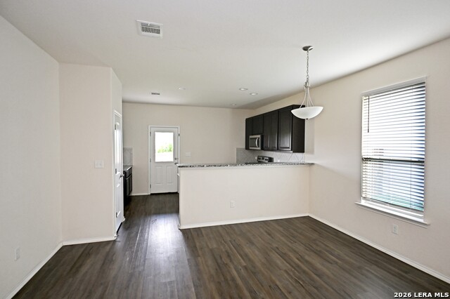 138 Buttercup Bnd Property Photo 6